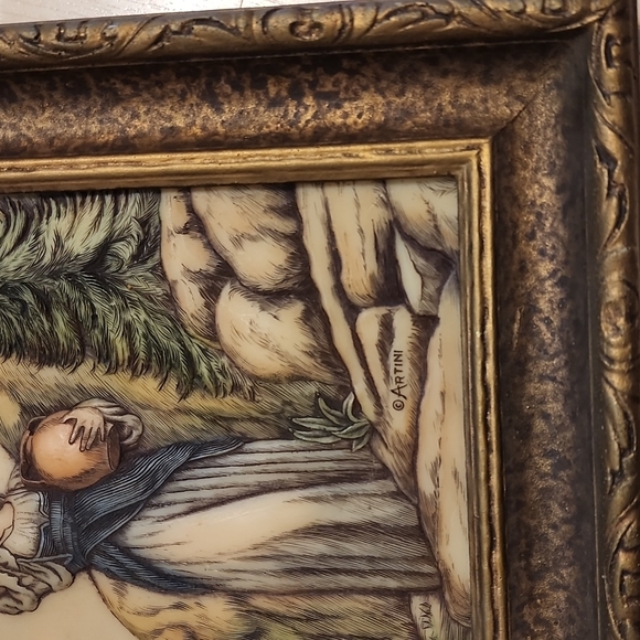 Artini Engraving Twin Hand Painted Etched 4-D - Picture 9 of 14